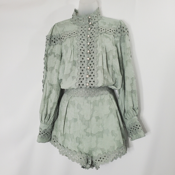 Luxxel Sage Green Short Set - Picture 5 of 16